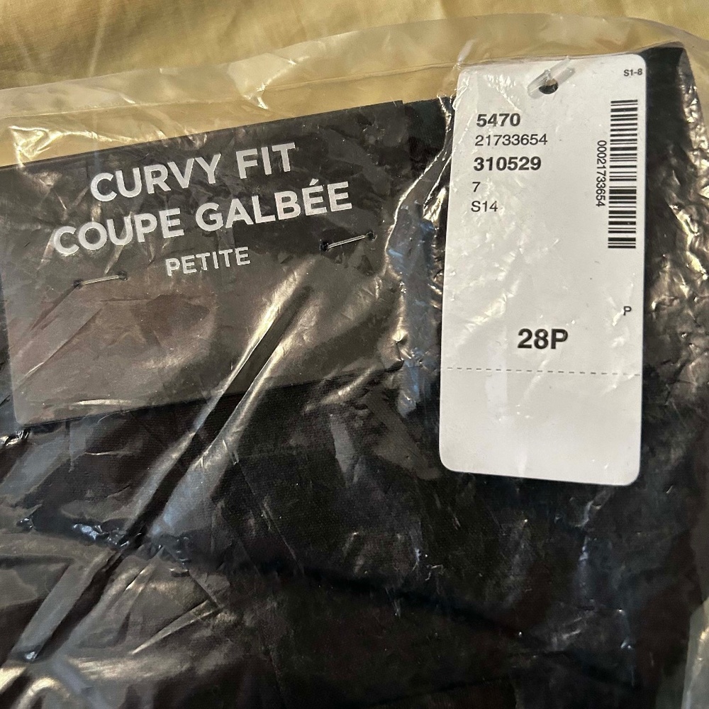 PANTS, PETITE CURVY FIT WIDE LEG, BLACK, SIZE 28P, PENNINGTONS, IN ORIGINAL BAG,